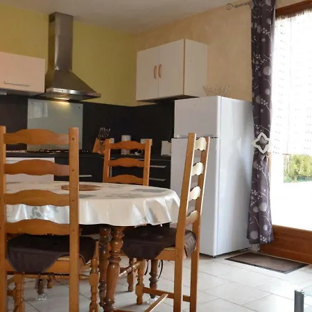 Casa de Férias Laines-aux-bois, 2 Pieces, 4 Personnes - Fr-1-543-87 Laines-aux-Bois